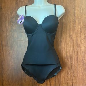 Spanx Suit Your Fancy Cupped Panty Bodysuit Medium Black NWT